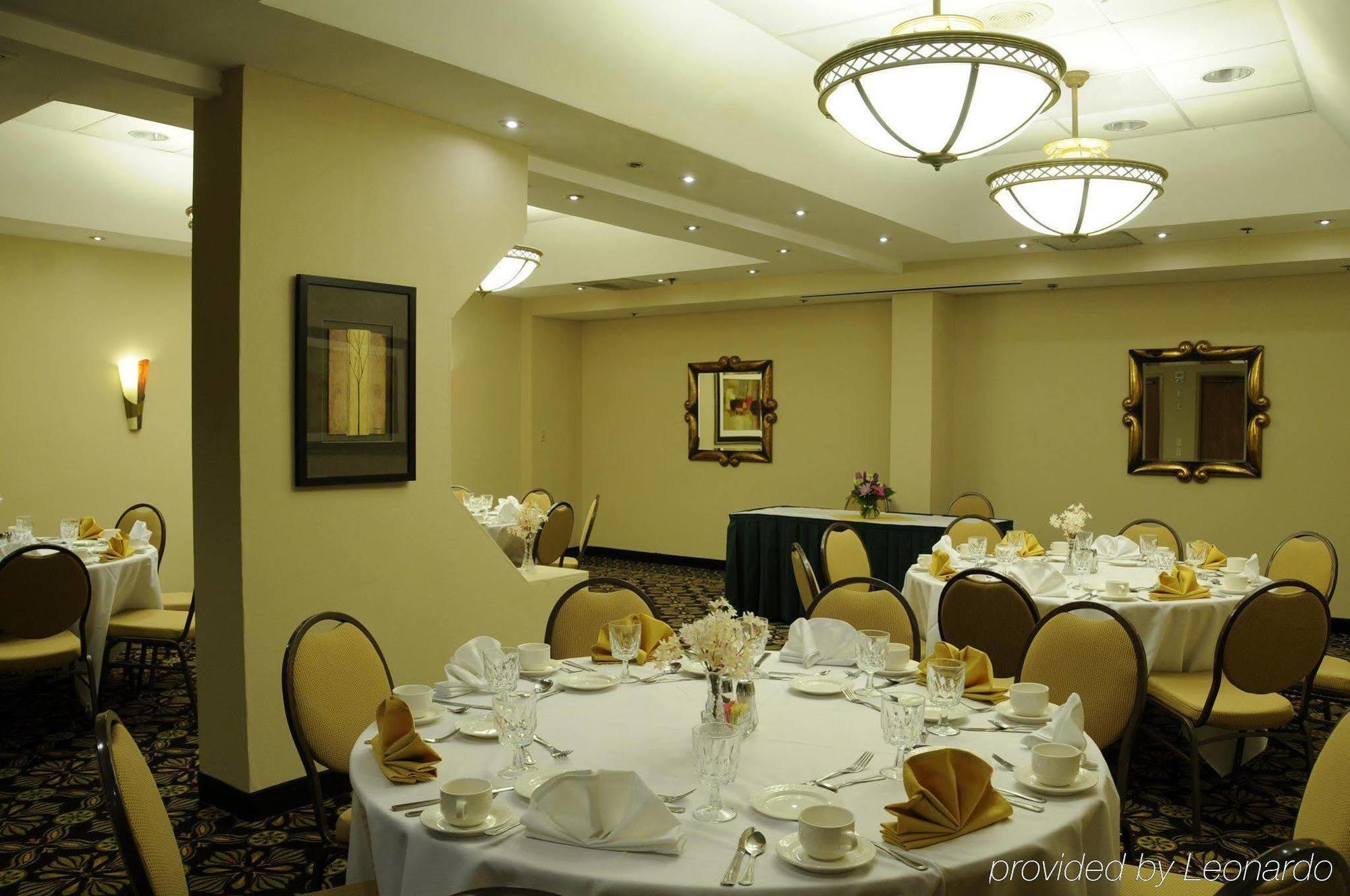 Embassy Suites Tysons Corner Étterem fotó